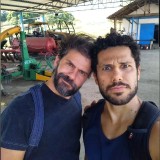 Photo-shared-by-Terra-E-Paixao---Novela-on-March-12-2023-tagging-taironevale-and-amaurylorenzo.-May-be-an-image-of-2-people-beard-and-people-standing.